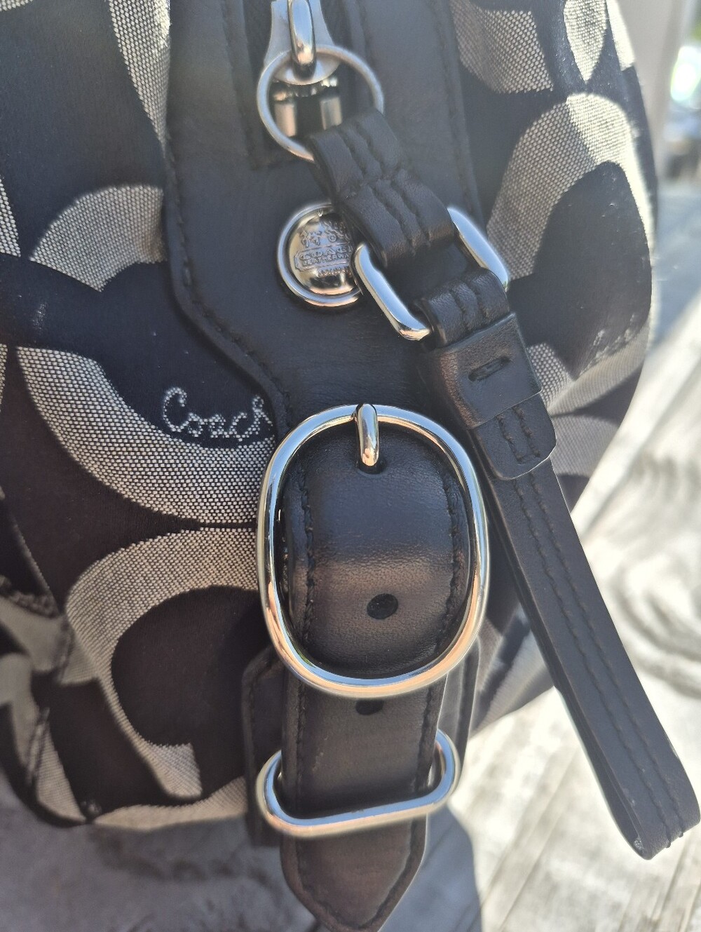 Coach Vintage Madison Op Art Maggie Shoulder Bag - Picture 8 of 16